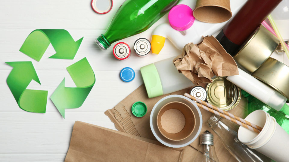 Household waste and the green recycling sign